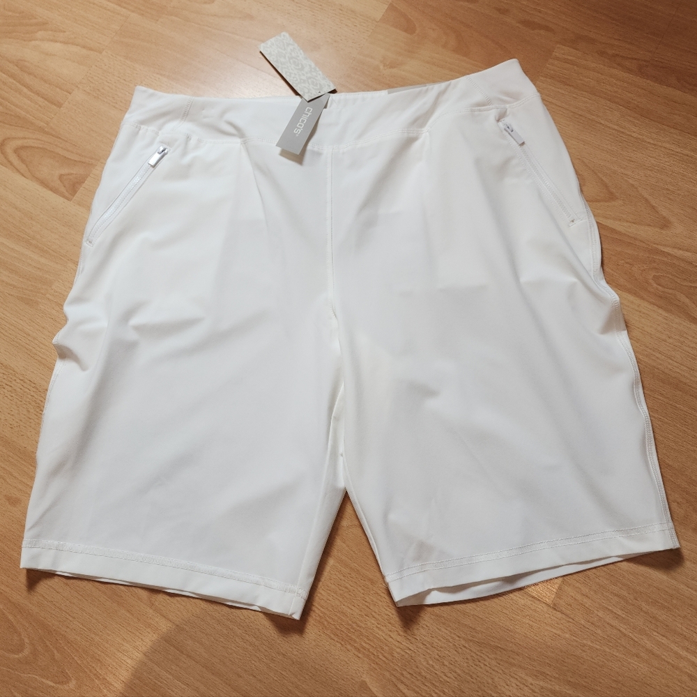 NWT Chico's Zenergy White Pullon Shorts 4 Pockets Upf 50+ 10.5" Inseam Size 14